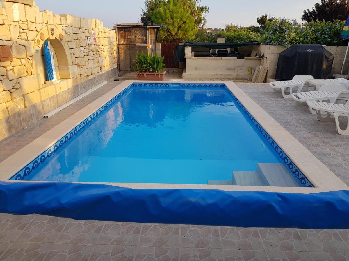 Auberge De Provence Vendégház Siggiewi Kültér fotó